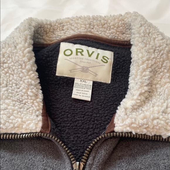 Orvis Gray and Brown Fleece Vest - Picture 2 of 9
